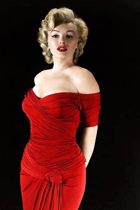 Marilyn West Figure: Curves and Confessions