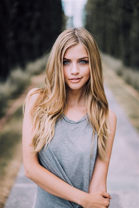 Marina Laswick's Biography and Early Years