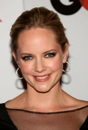 Marley Shelton's Early Life and Education