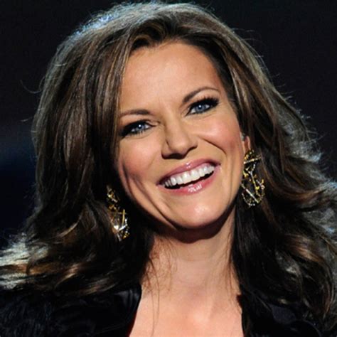 Martina McBride Biography