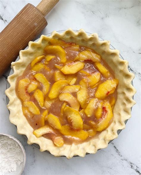 Mastering the Art of Peach Pie Filling