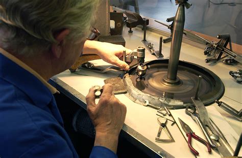 Mastering the Craft of Diamond Polishing: Transforming Raw Stones into Dazzling Gems