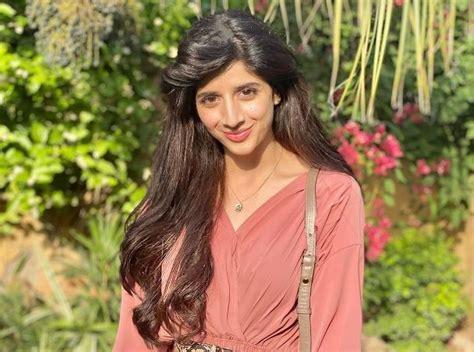 Mawra Hocane: Early Life and Background