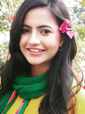 Meera Deosthale's Height and Figure Measurements