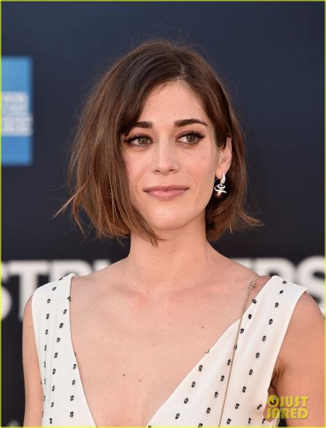 Memorable Roles and Career of Lizzy Caplan