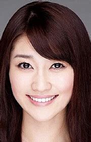 Mikie Hara Biography: Early Life and Career