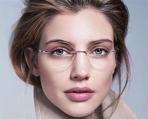 Minimalistic Eyewear for Women: Feminine and Stylish Choices