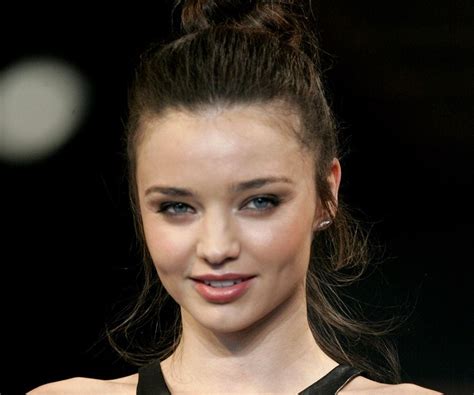 Miranda Kerr: Early Life and Background