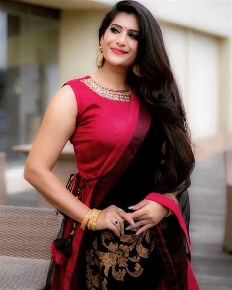 Neha Saxena Biography