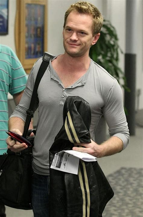 Neil Patrick Harris's Body Measurements