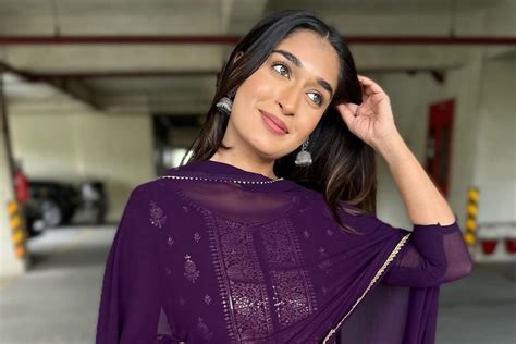 Niharika Kaur: A Rising Star