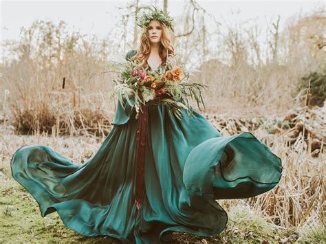 Non-Conventional Options for Brides: The Beauty of Green Wedding Attire