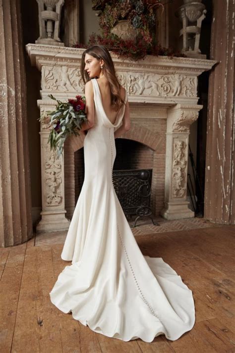 Nostalgic Sentiments and Sentimental Bonds with a Timeless Bridal Gown