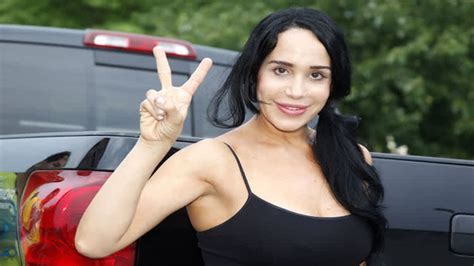 Octomom's Physical Appearance and Figure