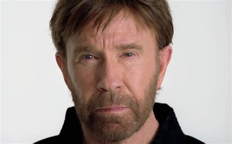 Off-Screen: The Life of Chuck Norris