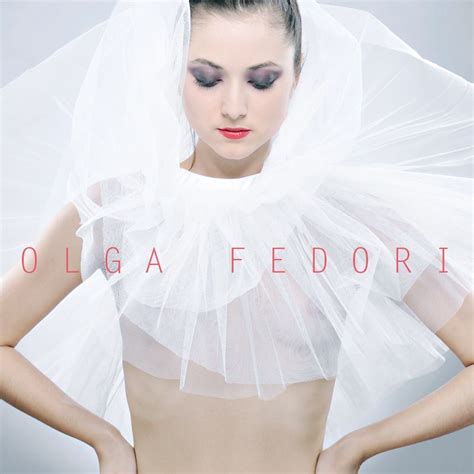 Olga Fedori's Style and Fashion Choices