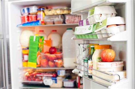 Organizing Tips for a Clutter-Free Refrigerator