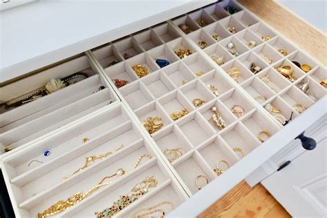 Organizing and Maintaining Your Collection: How to Preserve Your Distinct Pieces