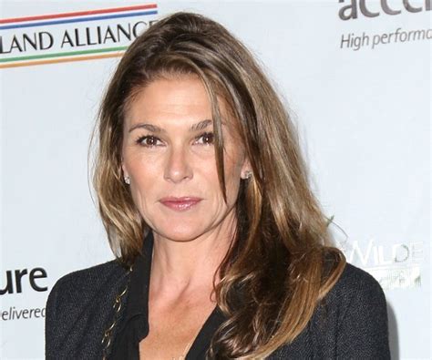 Paige Turco: Net Worth and Achievements