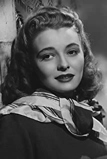 Patricia Neal's Age and Career Highlights