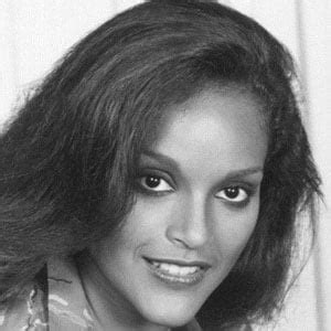 Personal Life of Jayne Kennedy Uncovered