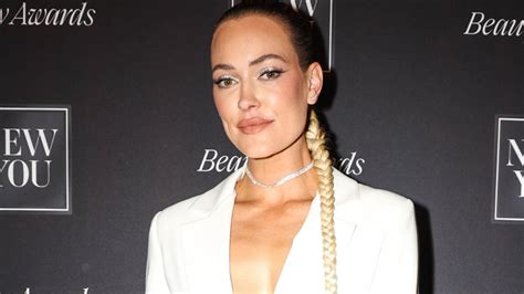 Peta Murgatroyd: Early Life and Childhood