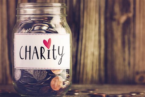 Philanthropy and Giving Back: Calisyn Heart's Charitable Acts