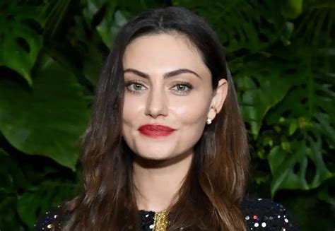 Phoebe Tonkin's Net Worth