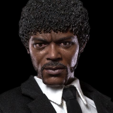 Physical Appearance of Jules Winfield