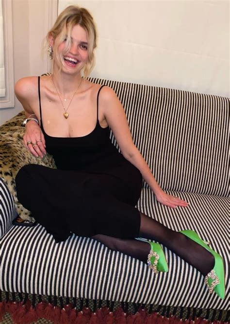 Pixie Geldof: Body Measurements and Fitness Routine