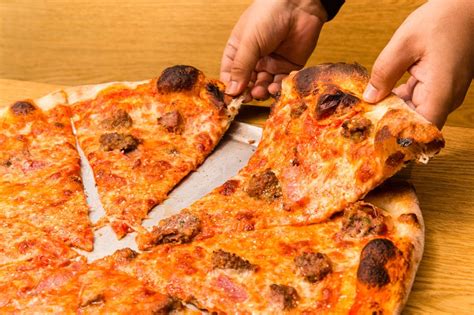 Pizza Around the Globe: Exploring Distinctive Flavors and Varieties