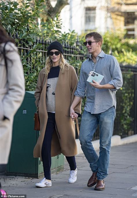 Poppy Delevingne's Relationships and Personal Life