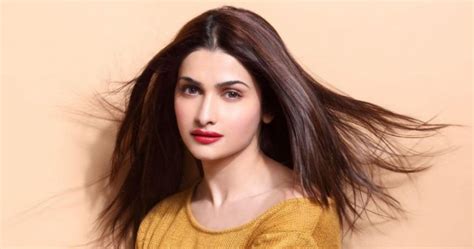 Prachi Desai's Figure Measurements