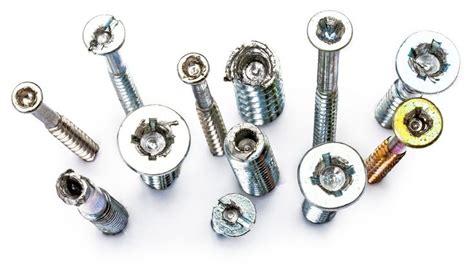 Preventing Slippage and Damage When Driving Screws