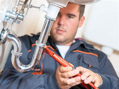 Professional Assistance: When to Contact a Plumber