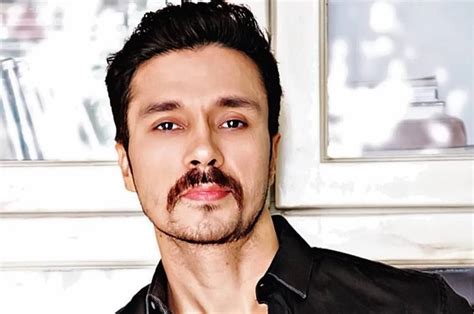 Professional career milestones of Darshan Kumar