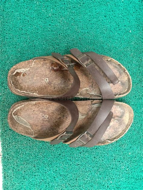 Psychological Perspectives: Broken Sandals as a Catalyst for Transformation