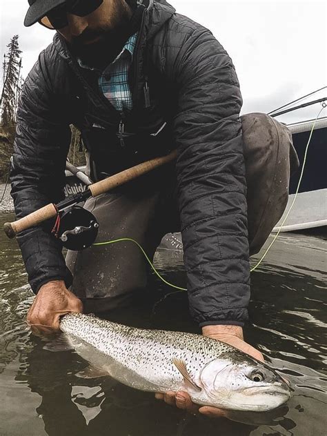 Reeling in the Prize: Tips for Landing and Handling the Coveted White Salmon