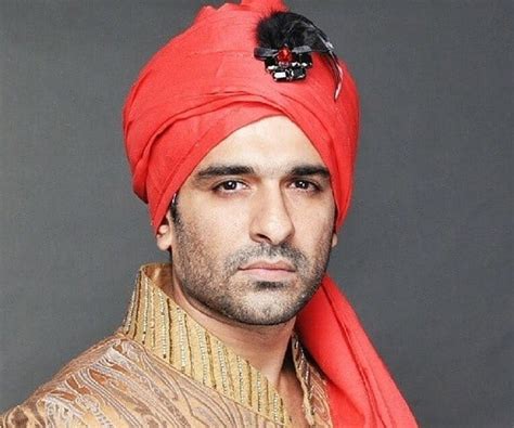 Reflecting on Eijaz Khan's Achievements and Awards