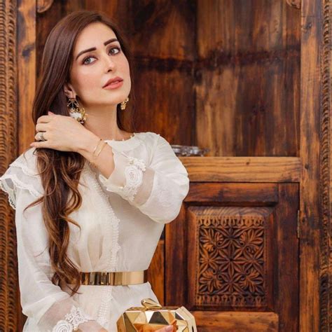 Reveal Sidra Niazi's Age, Height, and Body Measurements