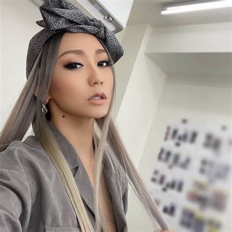 Revealing Koda Kumi's collaborations and achievements