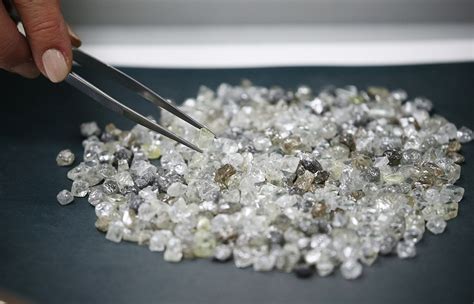 Revealing the Shadowy Underworld of Illicit Diamond Markets