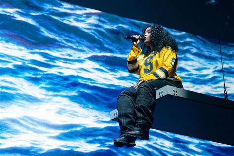 Rising Star: Sza Ling's Journey in the Music Industry