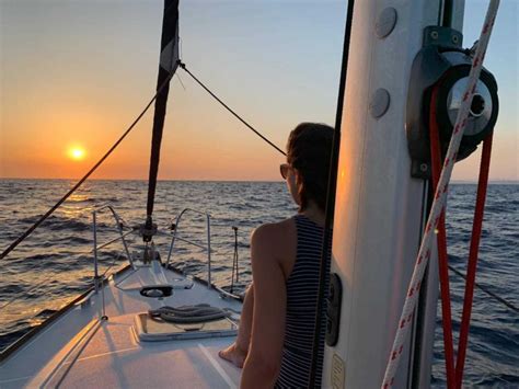 Sailing into Sunset: Experiencing Romance on a Private Yacht