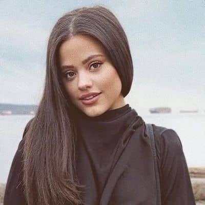 Sarah Jeffery: A Rising Star