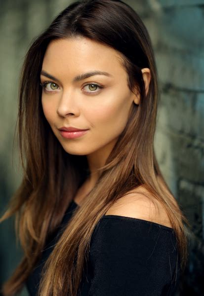 Scarlett Byrne's Height and Body Measurements