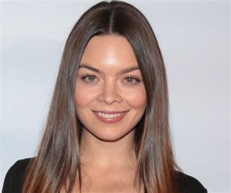 Scarlett Byrne: Early Life and Career