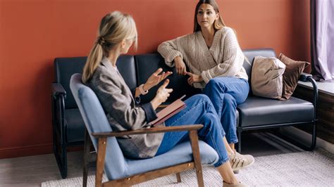 Seeking Professional Assistance: When and How to Consult a Dream Therapist