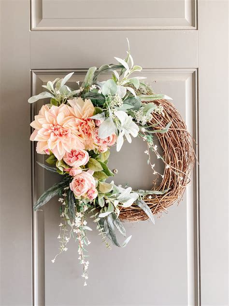 Selecting the Perfect Blooms for Your Floral Wreath