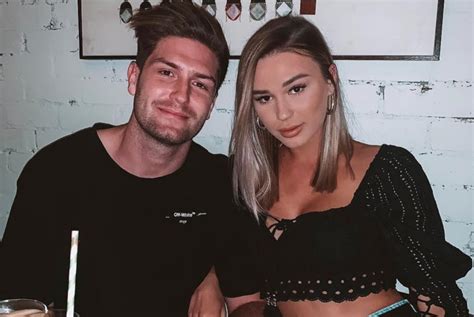 Shani Grimmond's Relationship Status